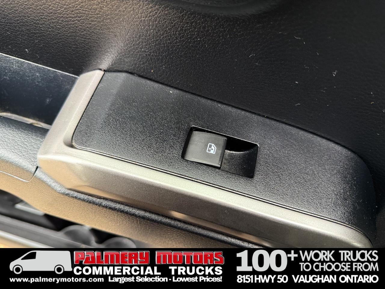 2019 Toyota Tacoma SR5 Crew Cab 4X4 6FT Box Photo