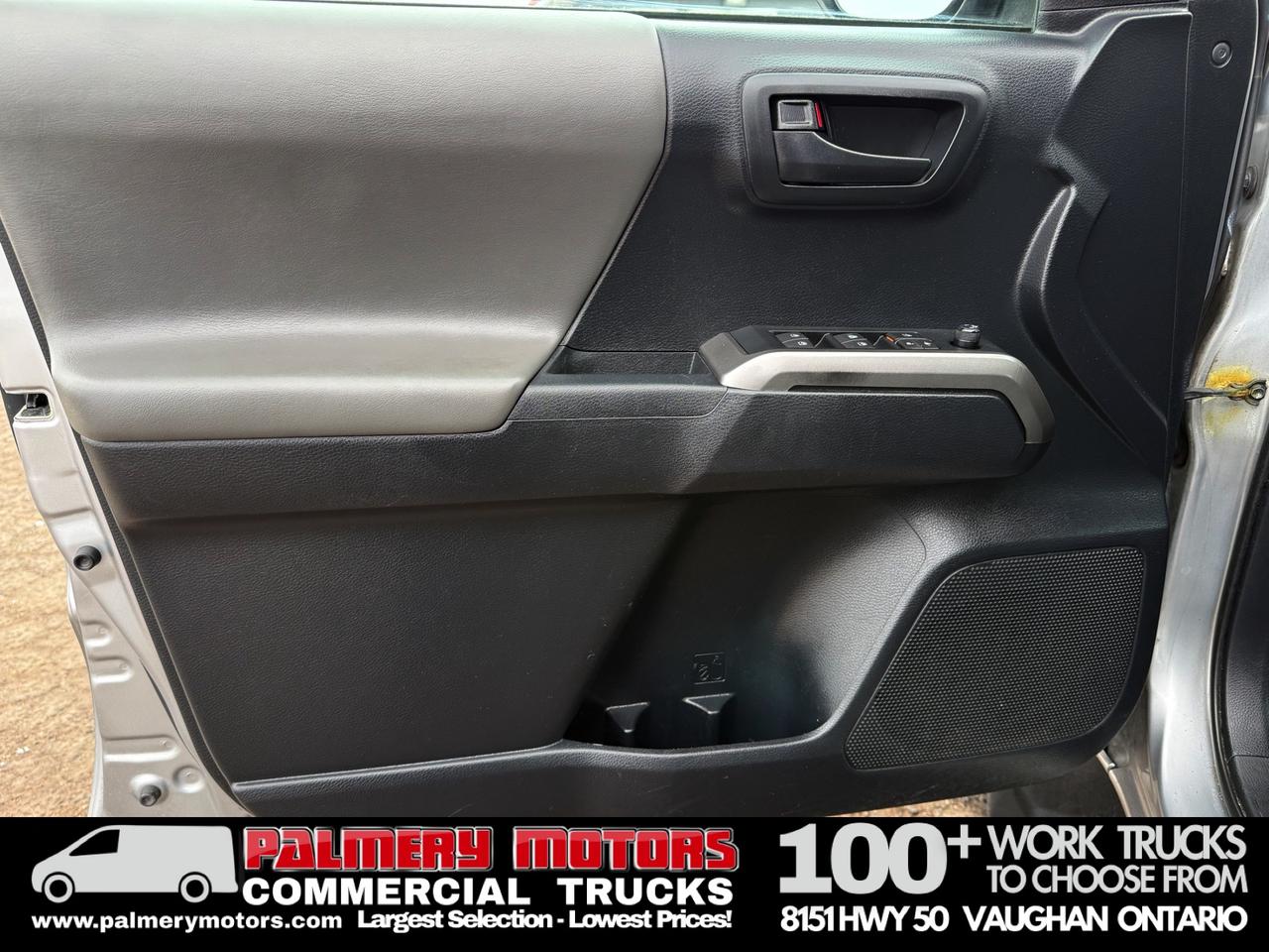 2019 Toyota Tacoma SR5 Crew Cab 4X4 6FT Box Photo