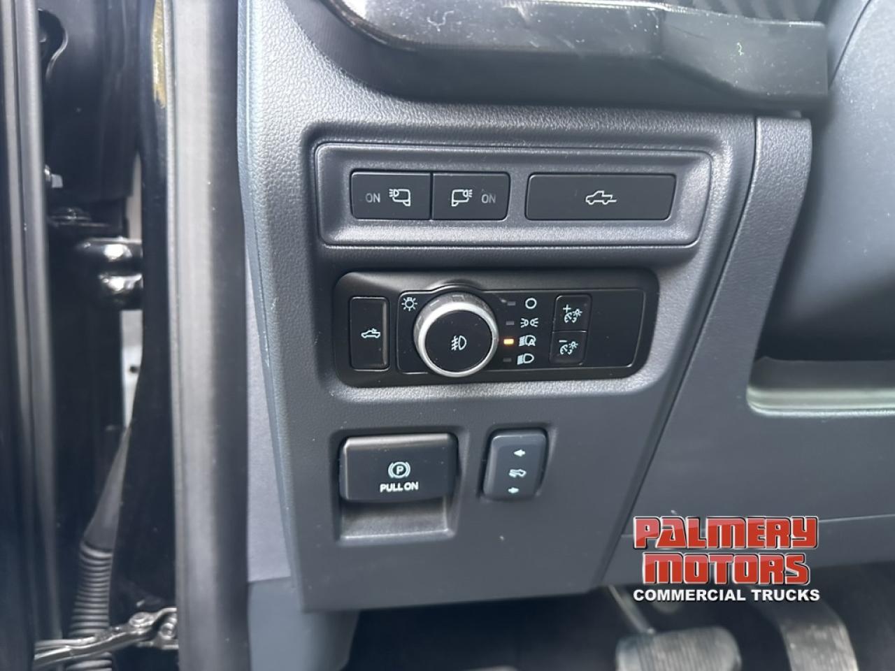 2023 Ford F-150 RAPTOR R V8 37" OFFROAD PKG Photo