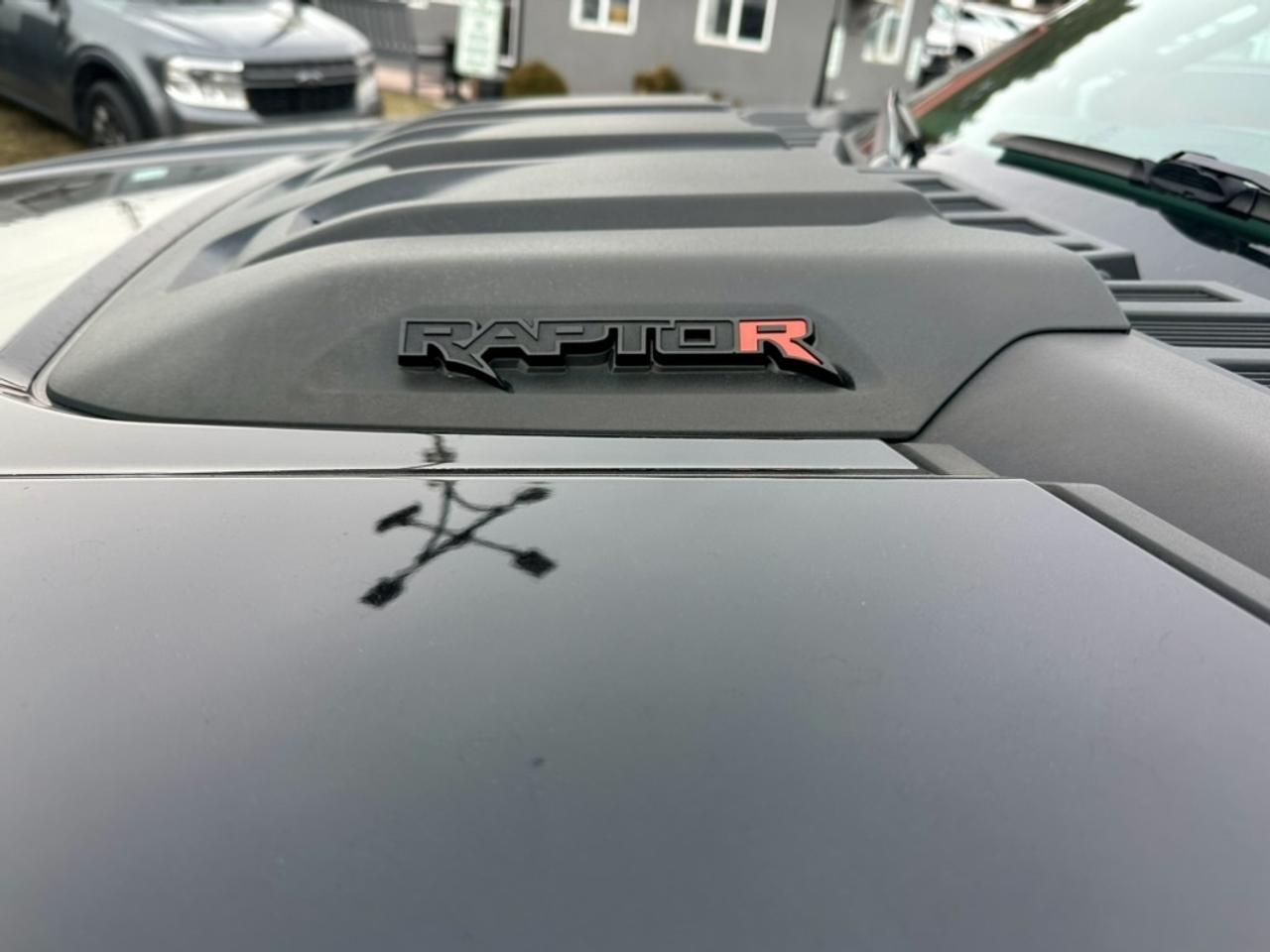 2023 Ford F-150 RAPTOR R V8 37" OFFROAD PKG Photo