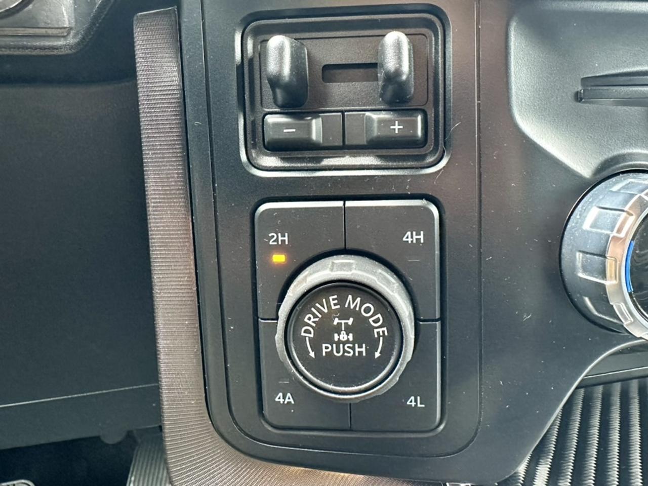 2023 Ford F-150 RAPTOR R V8 37" OFFROAD PKG Photo