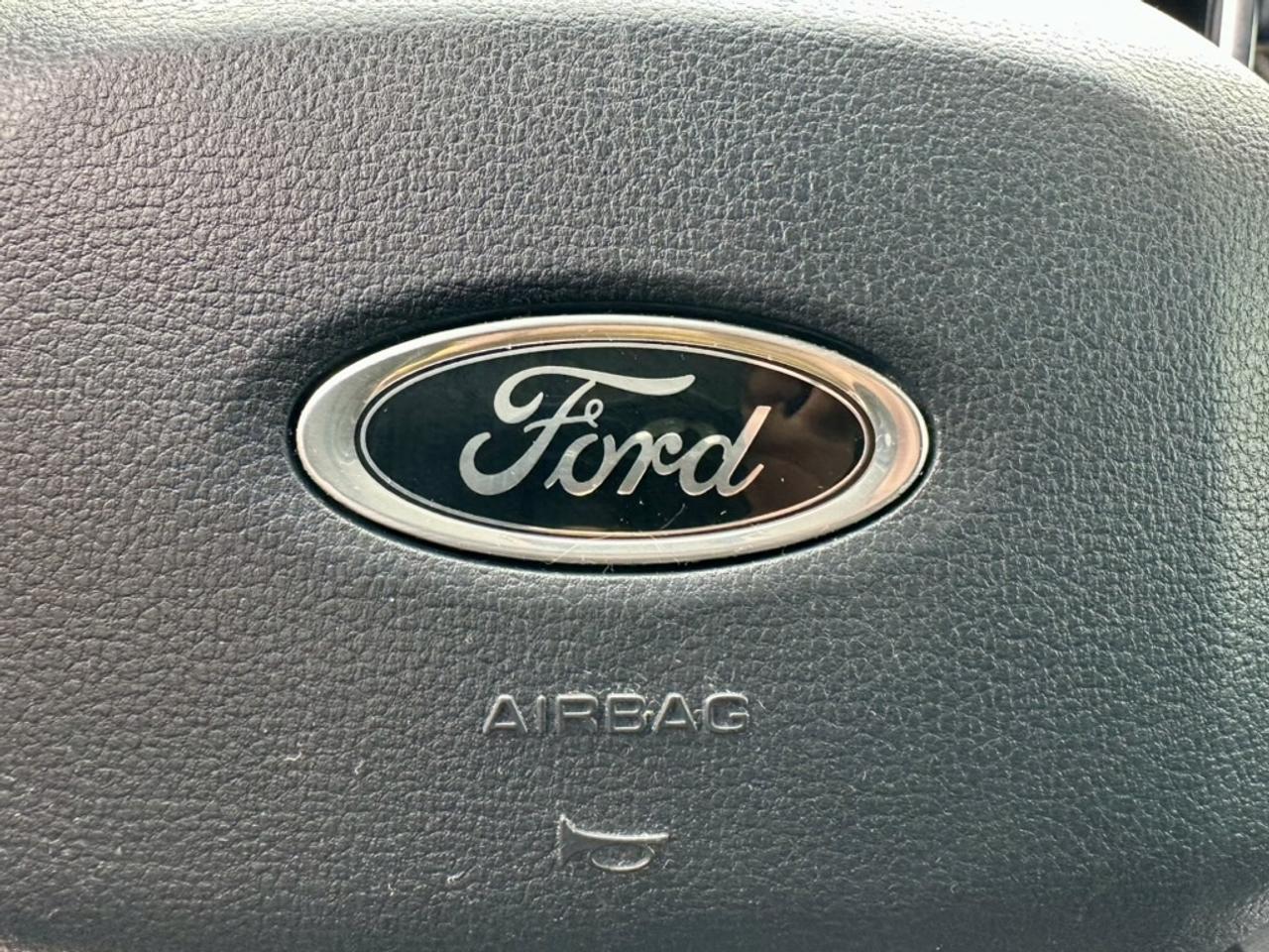 2023 Ford F-150 RAPTOR R V8 37" OFFROAD PKG Photo