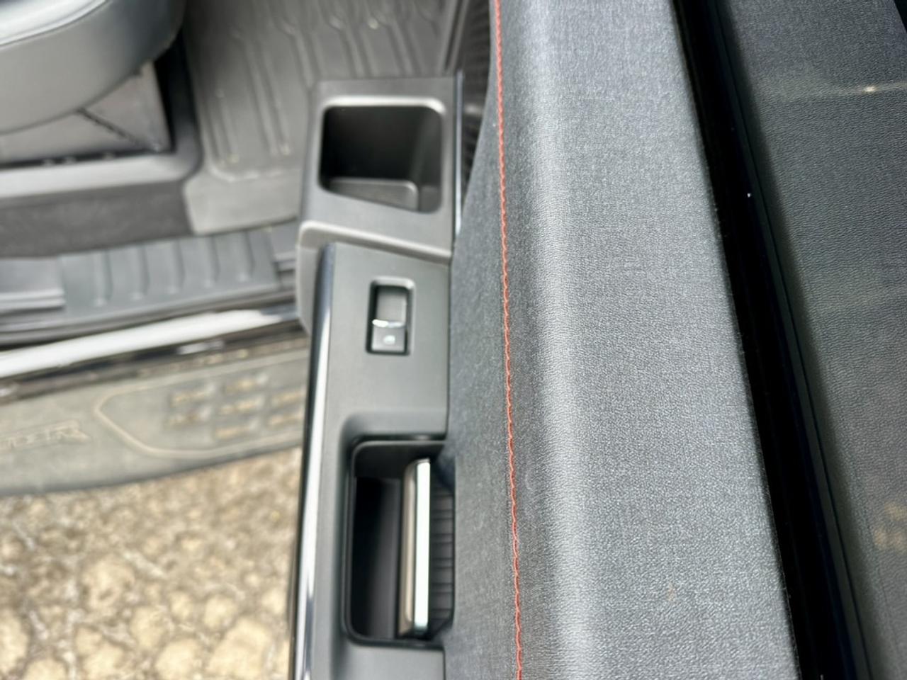 2023 Ford F-150 RAPTOR R V8 37" OFFROAD PKG Photo