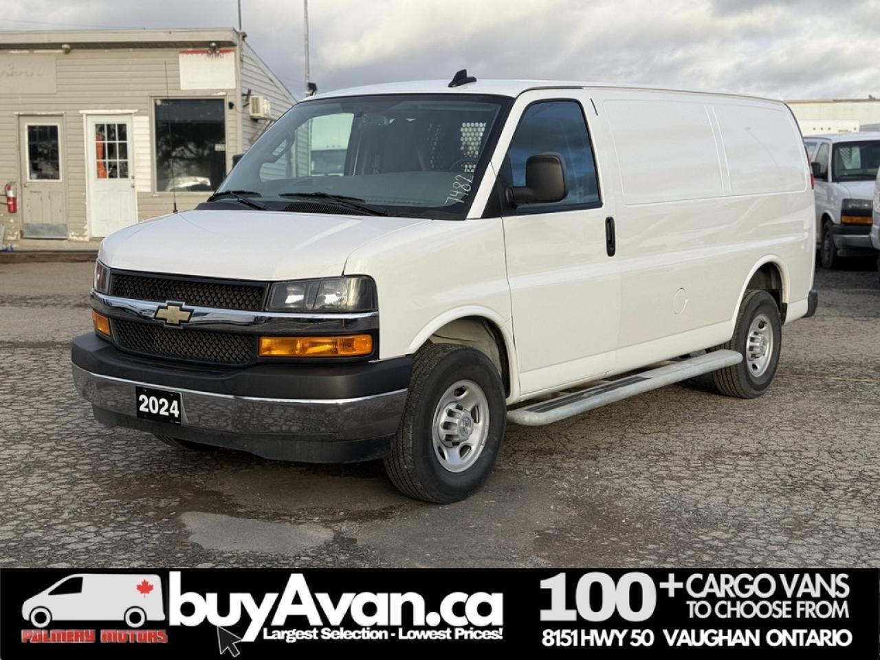2024 GMC Savana Cargo Van 2500 + Divider Photo4
