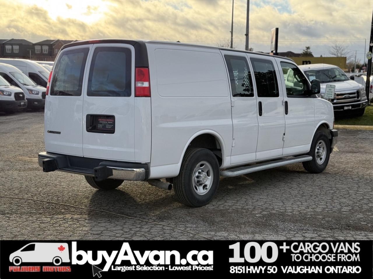 2024 GMC Savana Cargo Van 2500 + Divider Photo