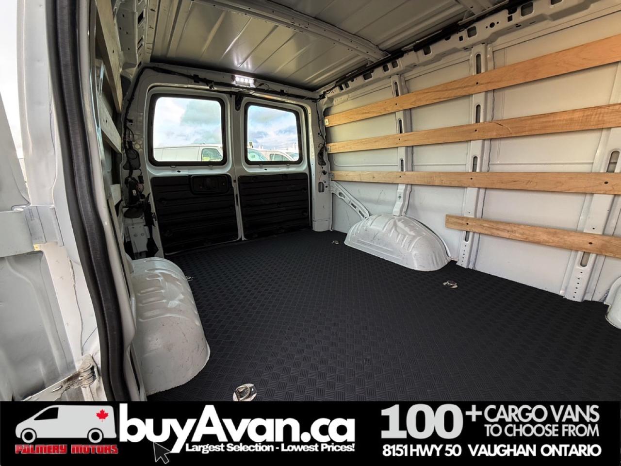 2024 GMC Savana Cargo Van 2500 + Divider Photo