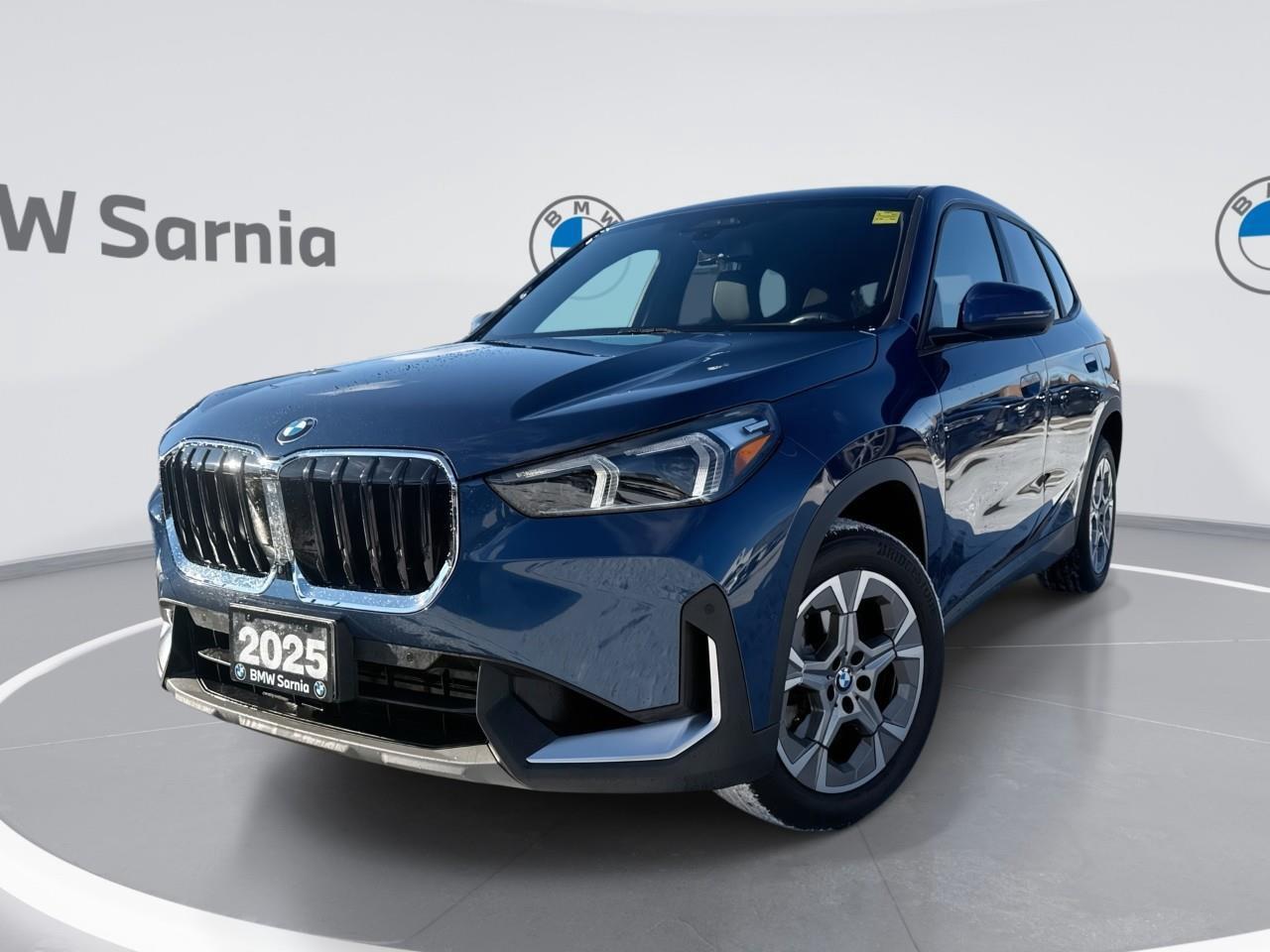 2025 BMW X1 xDrive28i Photo0
