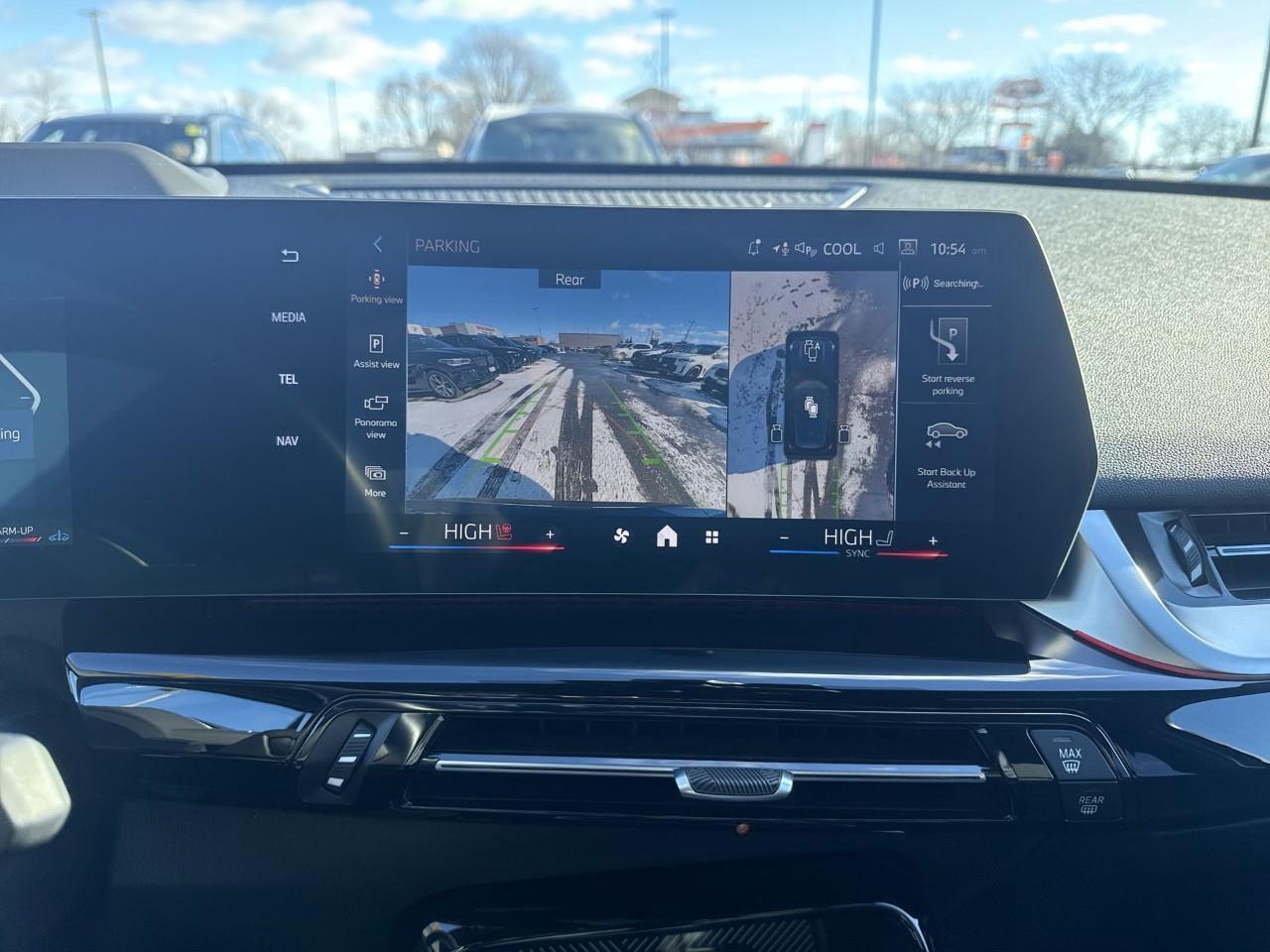 2025 BMW X1 xDrive28i Photo