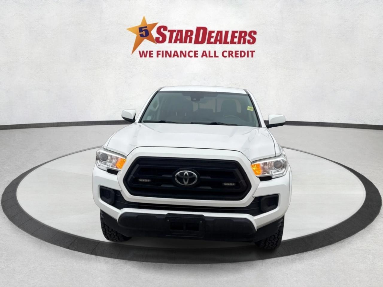 2020 Toyota Tacoma HEATED SEATS REAR CAM MINT! WE FINANCE ALL CREDIT! Photo