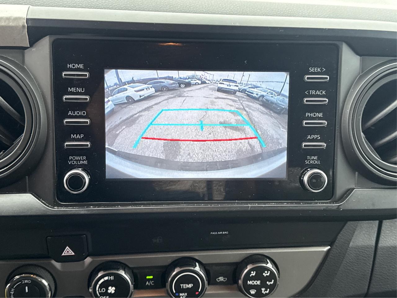 2020 Toyota Tacoma HEATED SEATS REAR CAM MINT! WE FINANCE ALL CREDIT! Photo