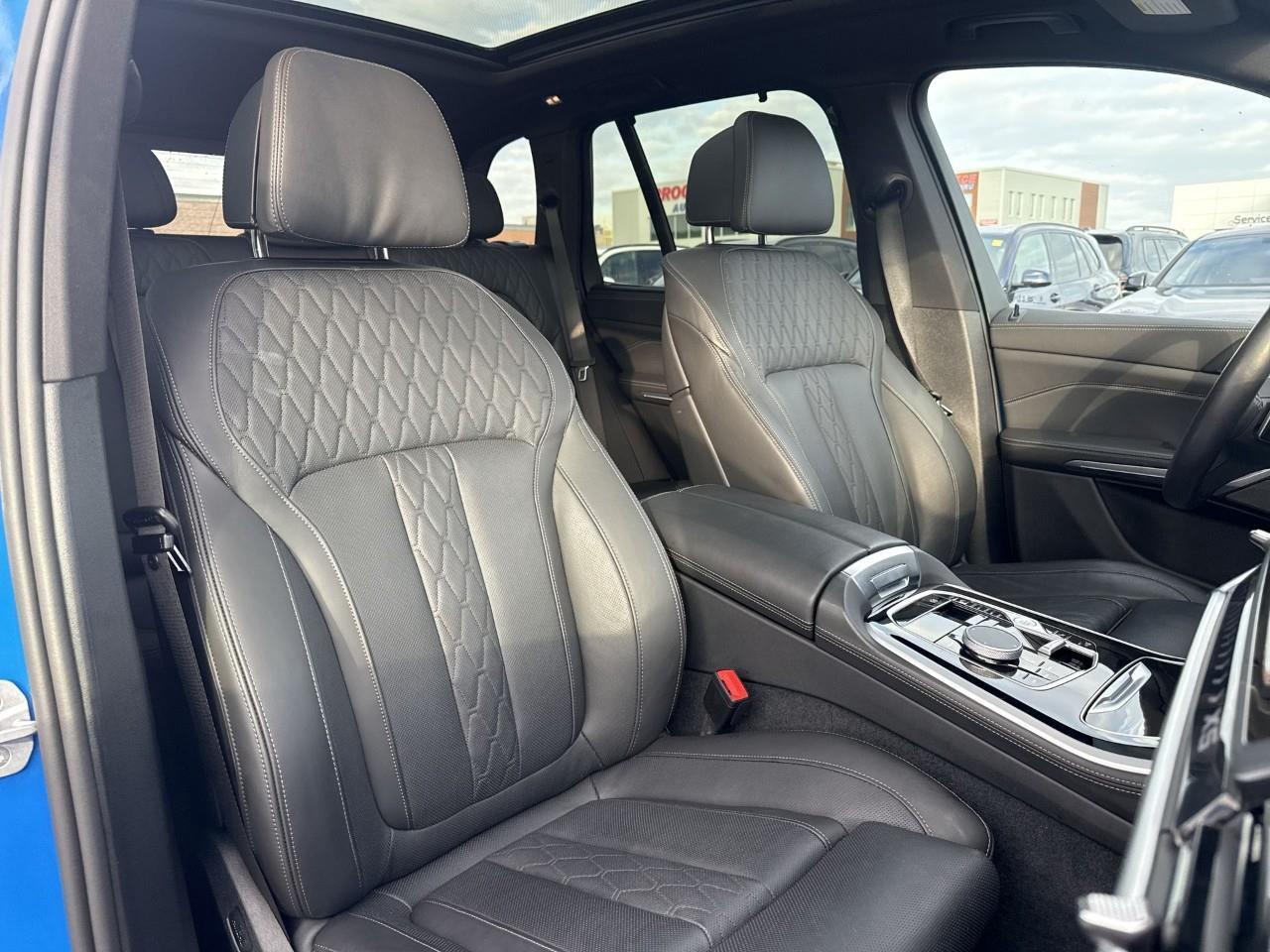 2025 BMW X5 xDrive40i Photo