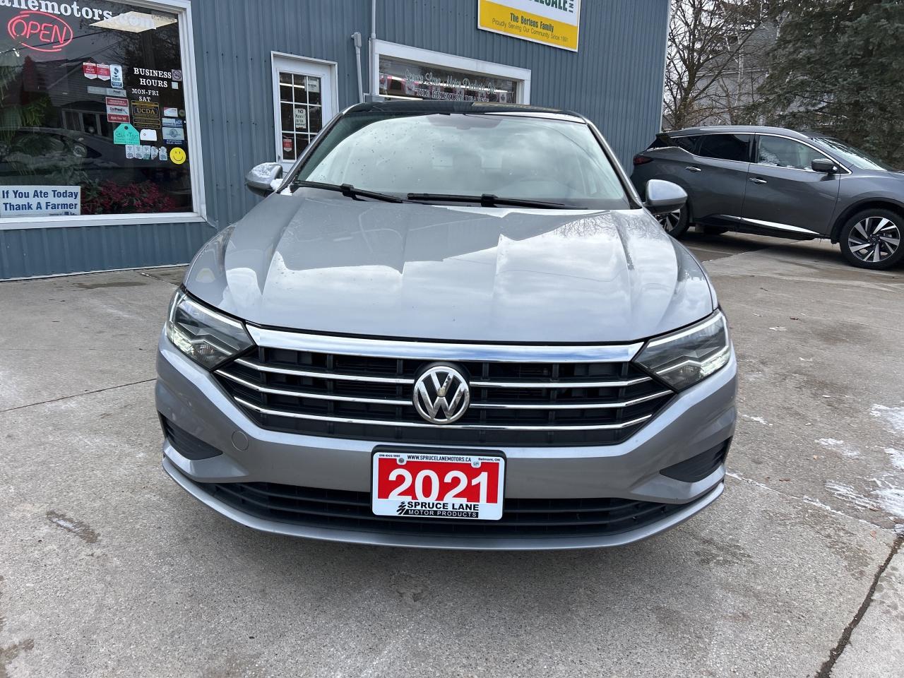 2021 Volkswagen Jetta Highline  ** LOYAL  SEDAN ** Photo2