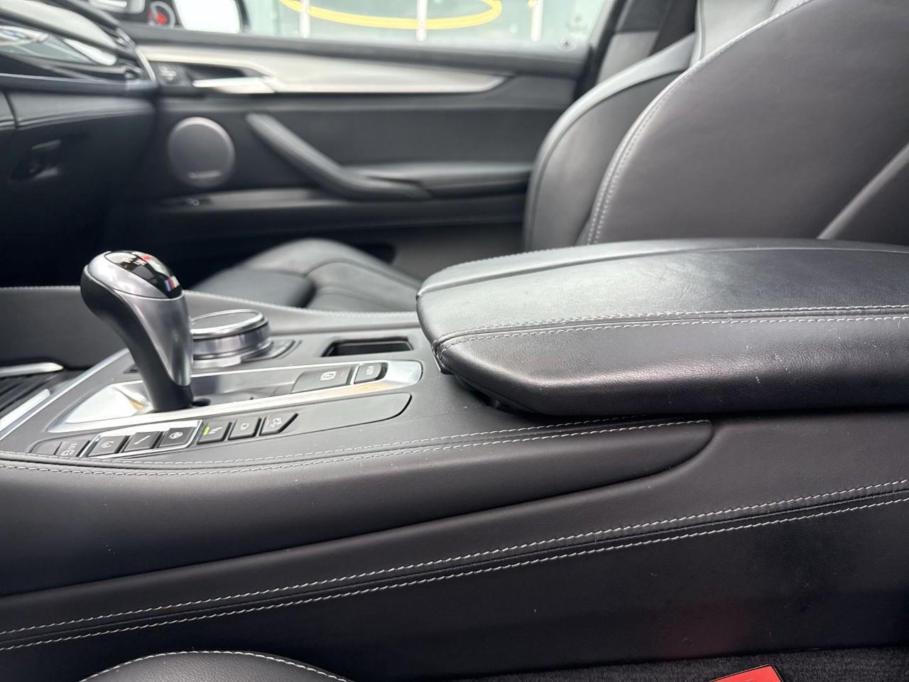 2018 BMW X5 M  Photo