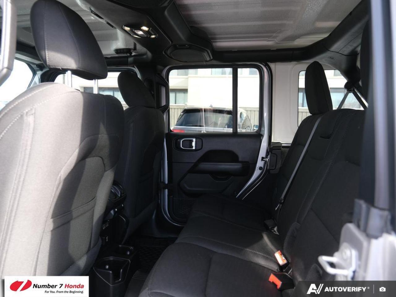 2020 Jeep Wrangler *NO REPORTED ACCIDENTS*ONE OWNER Photo