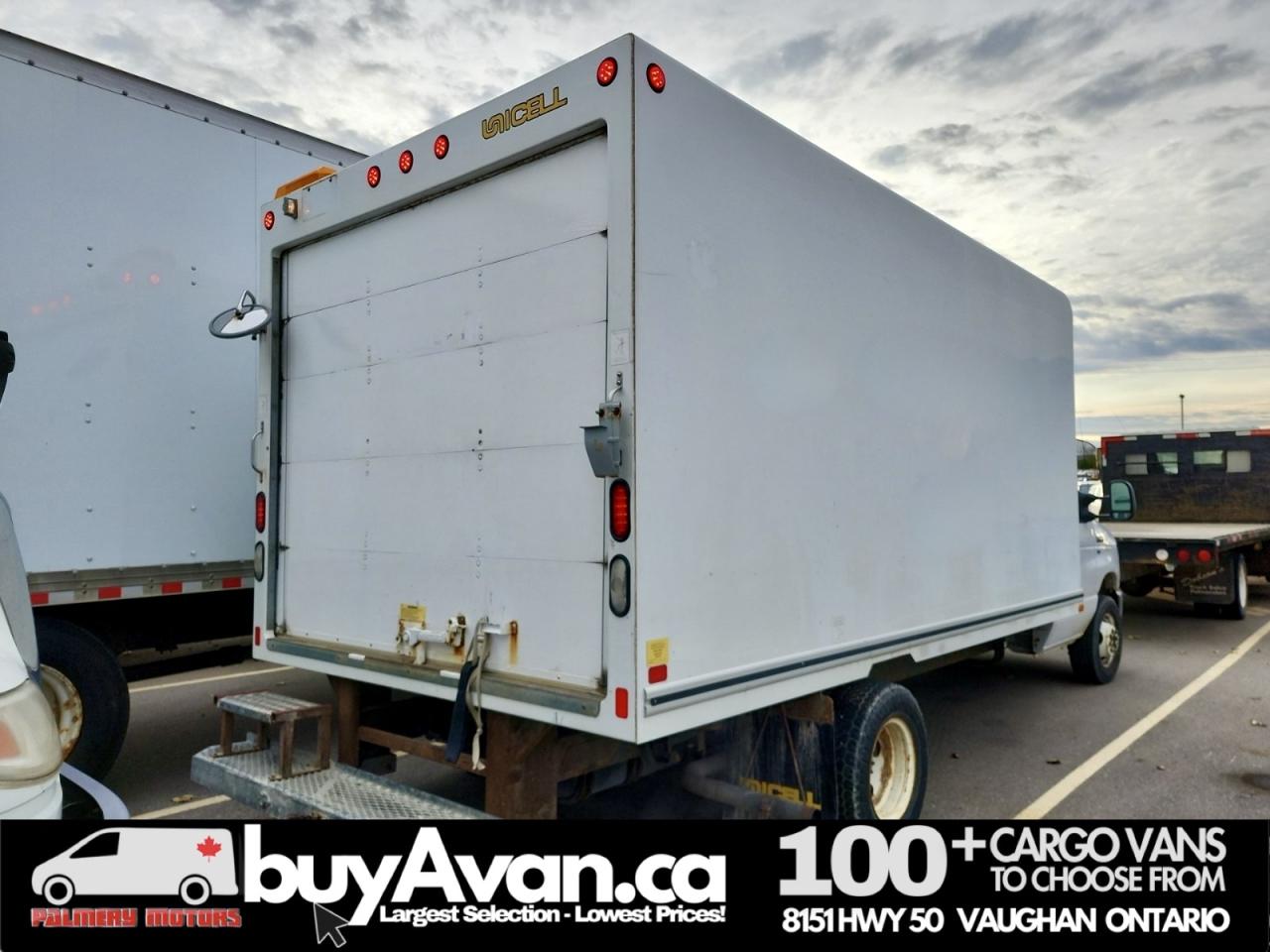 2016 Ford E-Series E-450 16FT Box Cube Van Gas Photo