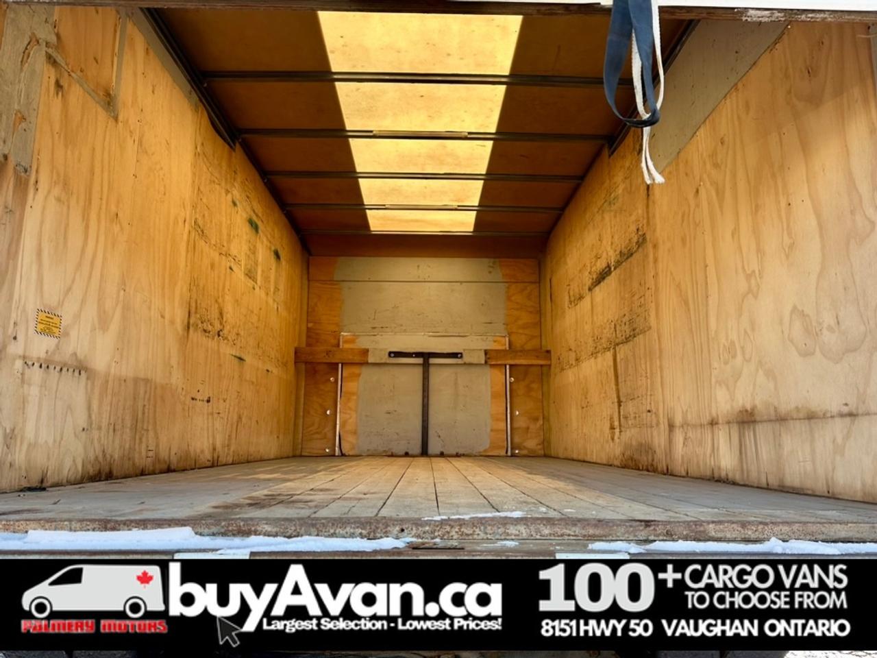 2016 Ford E-Series E-450 16FT Box Cube Van Gas Photo