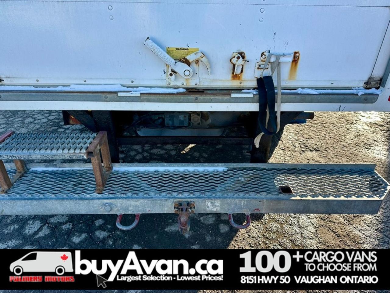 2016 Ford E-Series E-450 16FT Box Cube Van Gas Photo