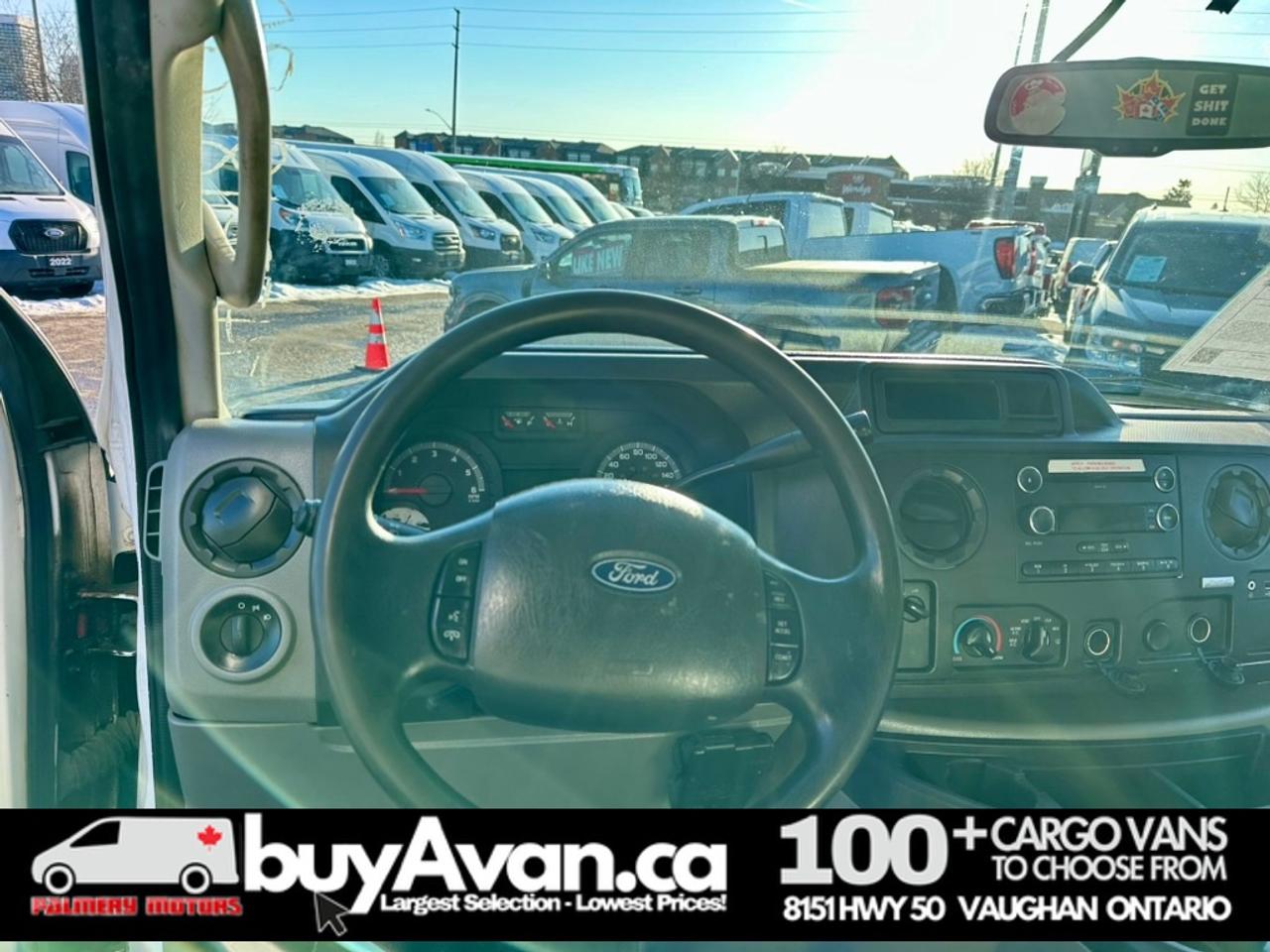 2016 Ford E-Series E-450 16FT Box Cube Van Gas Photo