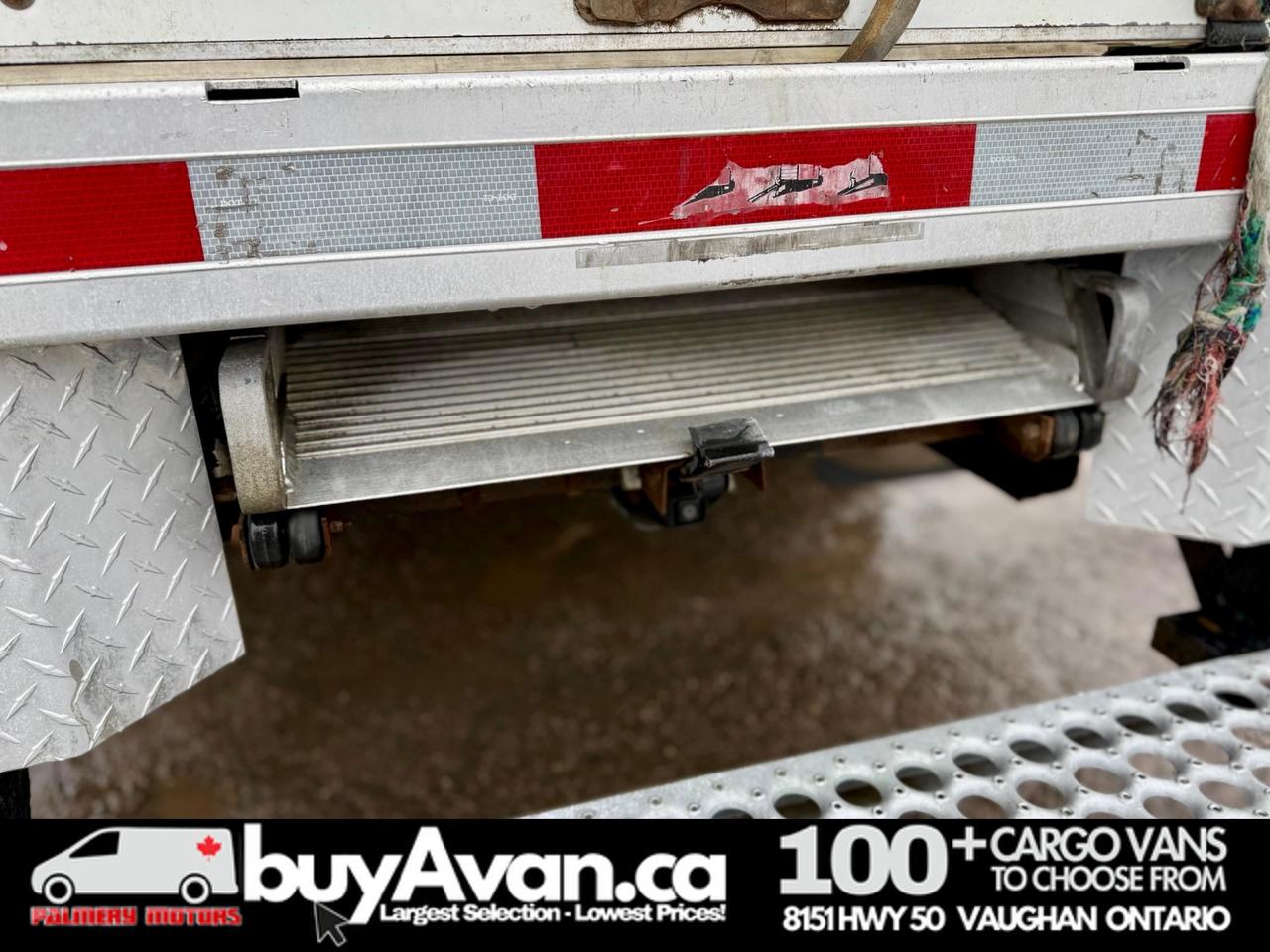 2020 GMC Savana Cargo Van 3500 16 FT Box Cube Van Photo