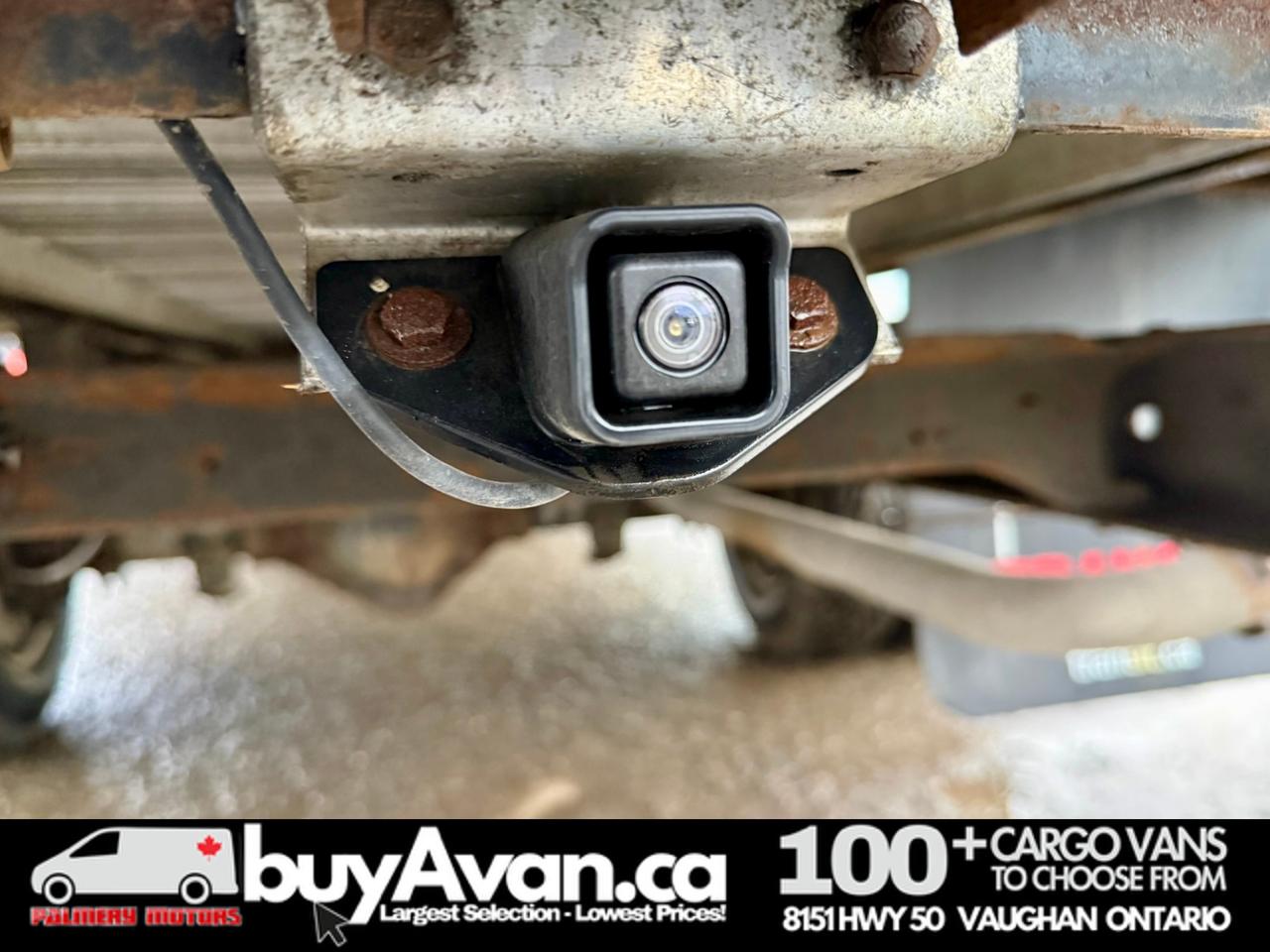 2020 GMC Savana Cargo Van 3500 16 FT Box Cube Van Photo