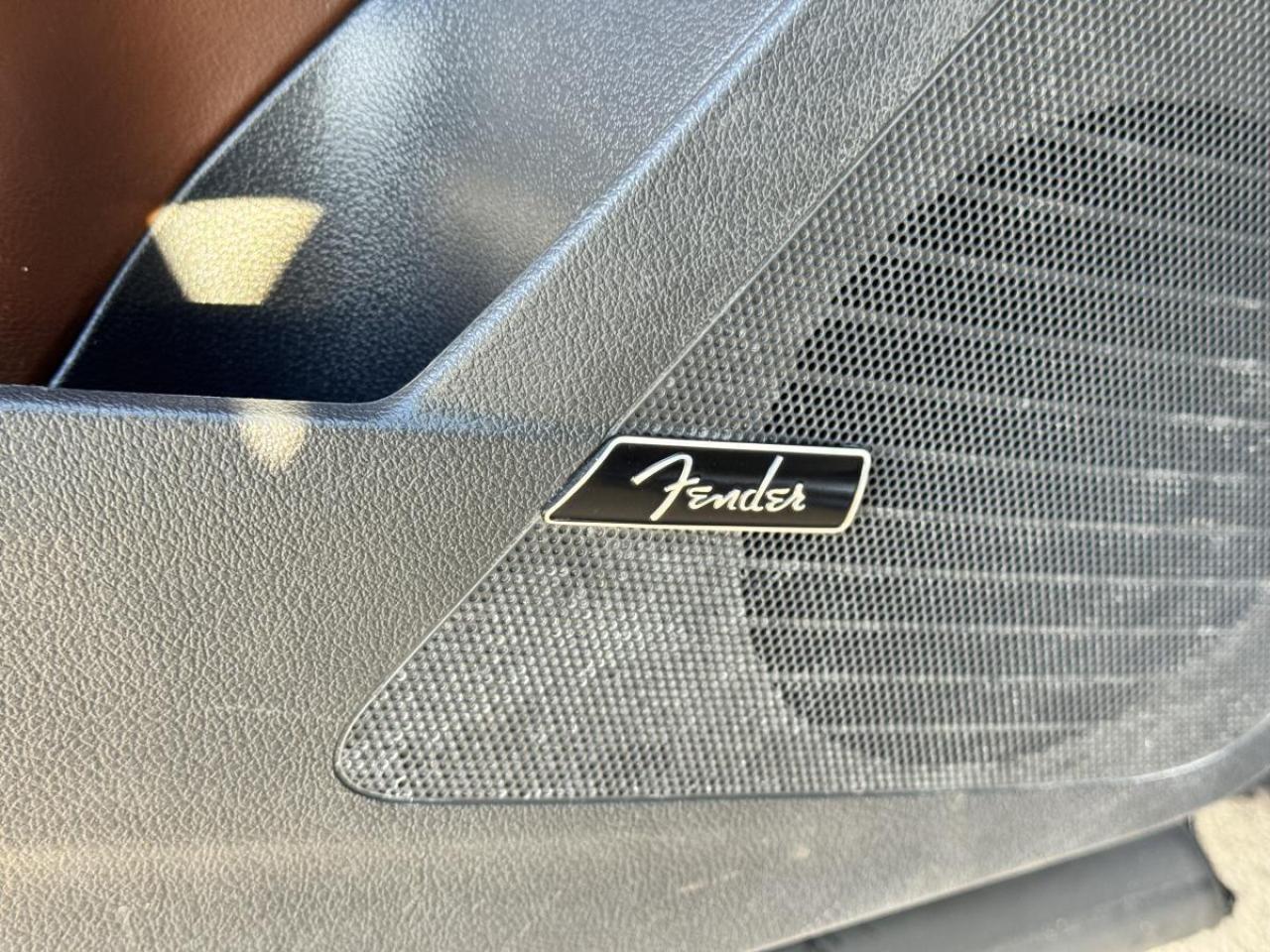 2016 Volkswagen Tiguan 4MOTION HIGHLINE/ R-LINE/ CARFAX CLEAN/ MUST SEE Photo