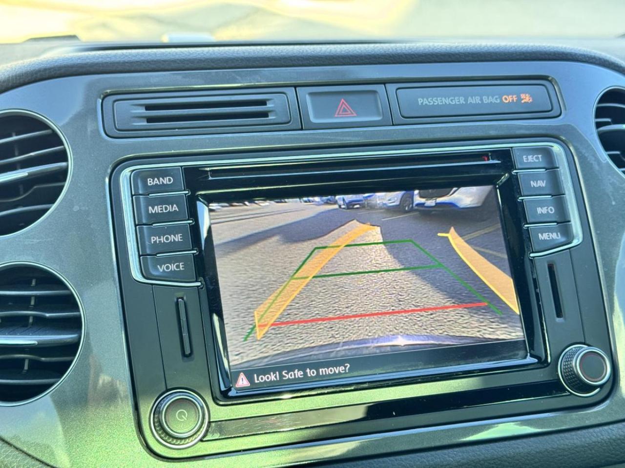 2016 Volkswagen Tiguan 4MOTION HIGHLINE/ R-LINE/ CARFAX CLEAN/ MUST SEE Photo