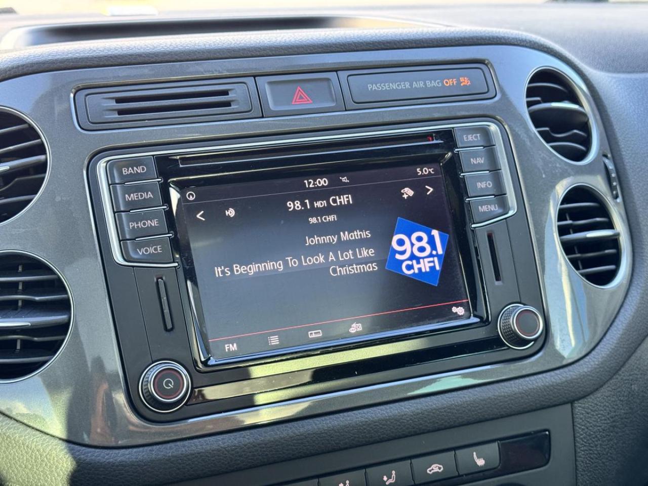 2016 Volkswagen Tiguan 4MOTION HIGHLINE/ R-LINE/ CARFAX CLEAN/ MUST SEE Photo