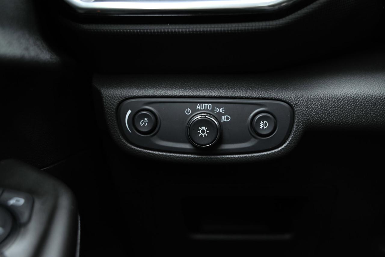 2023 Chevrolet TrailBlazer LT PKG/ PANO SUNROOF/ALLOY WHEELS Photo