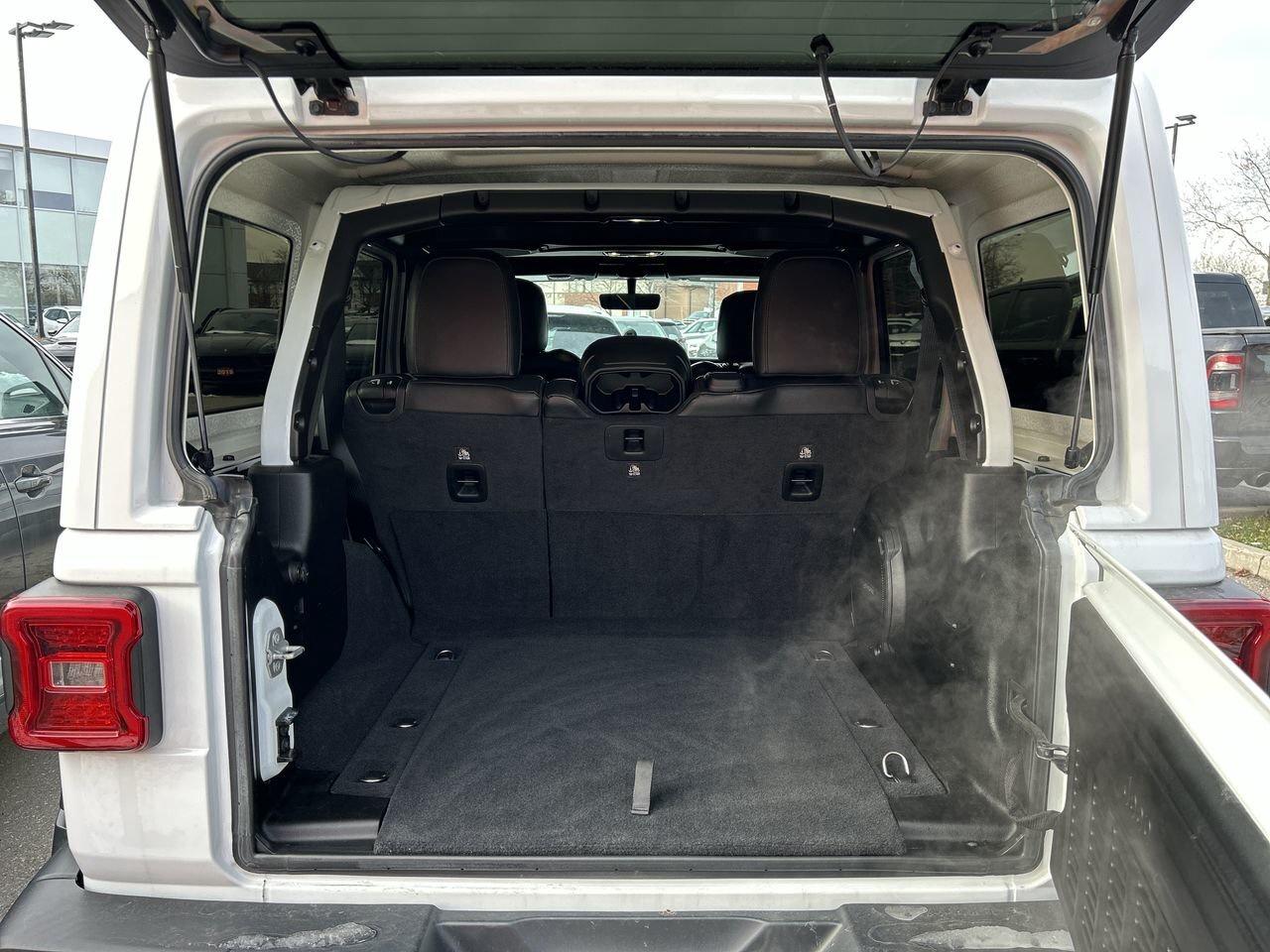 2019 Jeep Wrangler Jl Unlimited Sahara Leather Seats  Navigation  Tow Photo