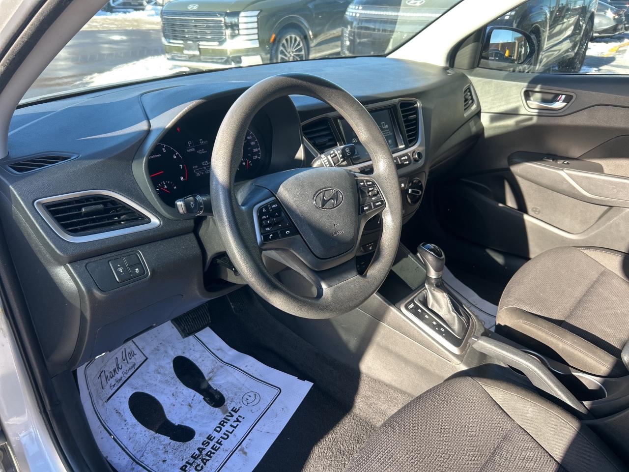 2020 Hyundai Accent 5 Door Preferred IVT   ONE OWNER Photo