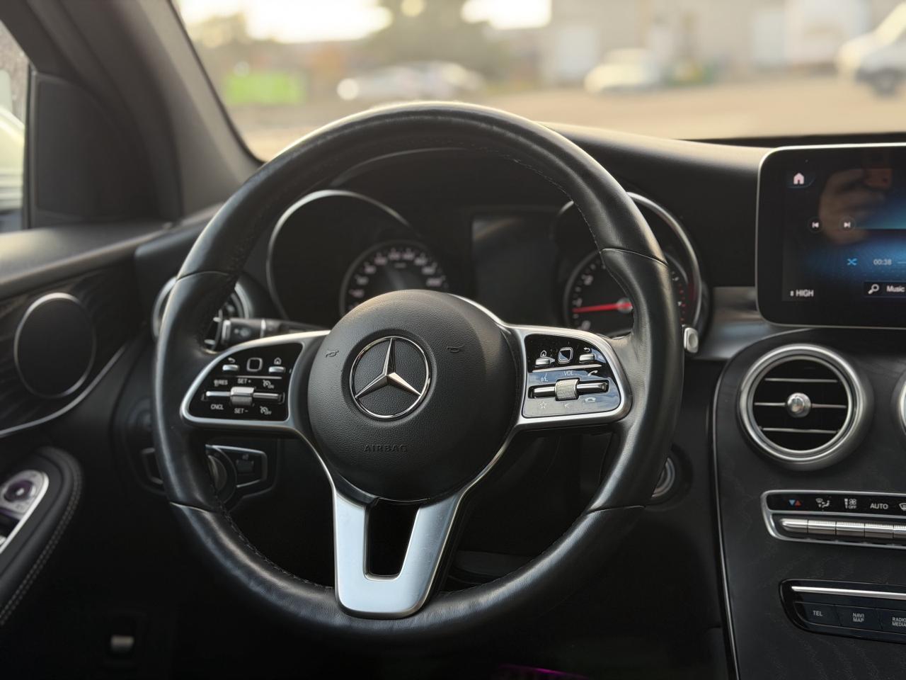 2022 Mercedes-Benz GLC GLC 300 4MATIC SUV Photo