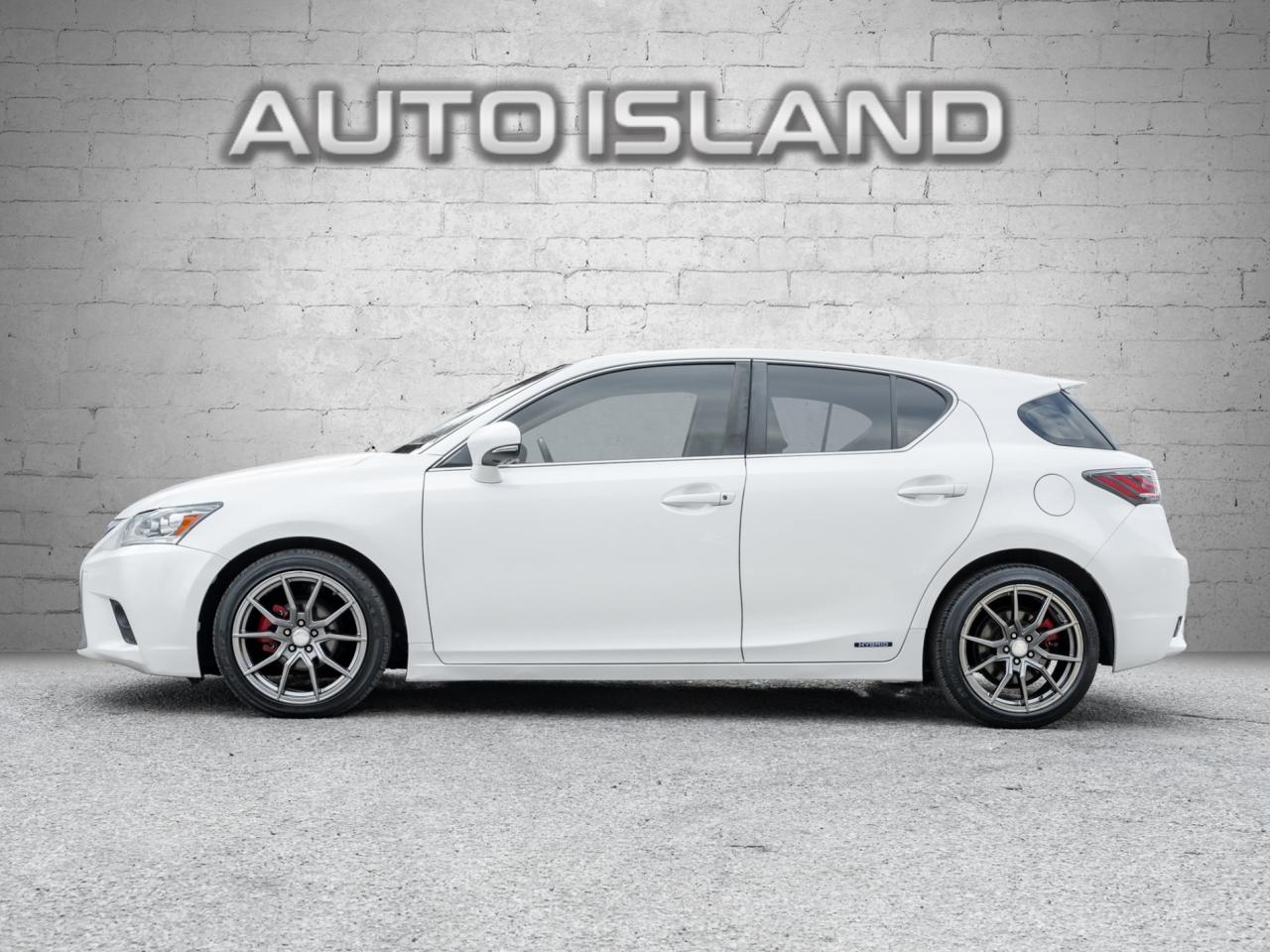 2014 Lexus CT 200h Tech PKG-Service Records-Navigation-Sunroof-CLEAN Photo