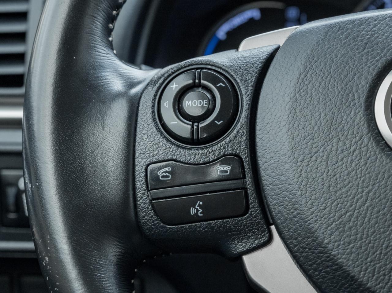 2014 Lexus CT 200h Tech PKG-Service Records-Navigation-Sunroof-CLEAN Photo