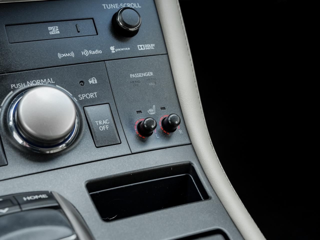 2014 Lexus CT 200h Tech PKG-Service Records-Navigation-Sunroof-CLEAN Photo