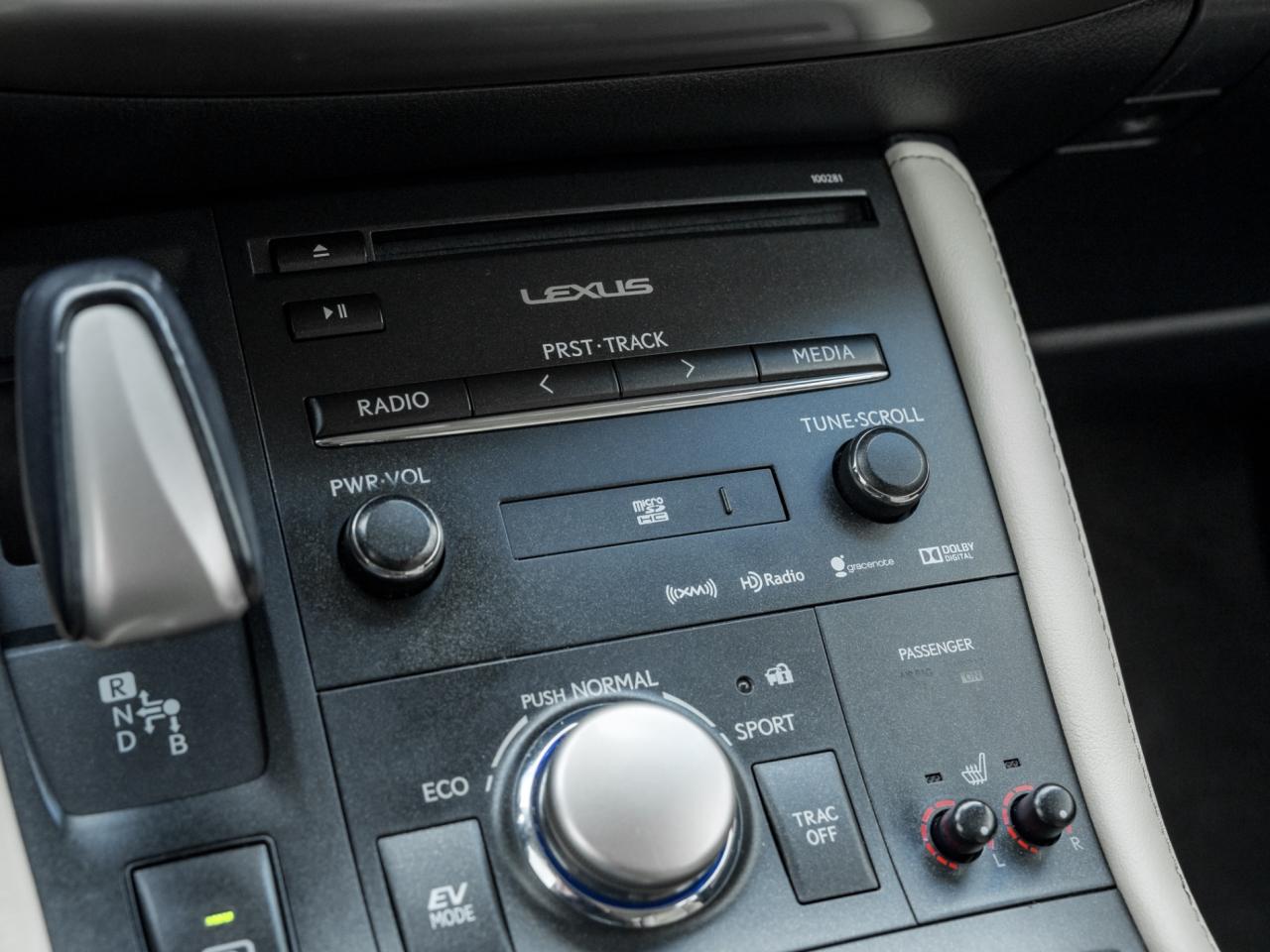 2014 Lexus CT 200h Tech PKG-Service Records-Navigation-Sunroof-CLEAN Photo