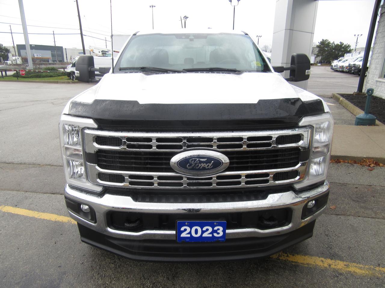 2023 Ford F-350 CREW CAB 4X4 XLT NEW SERVICE UTILITY BODY Photo