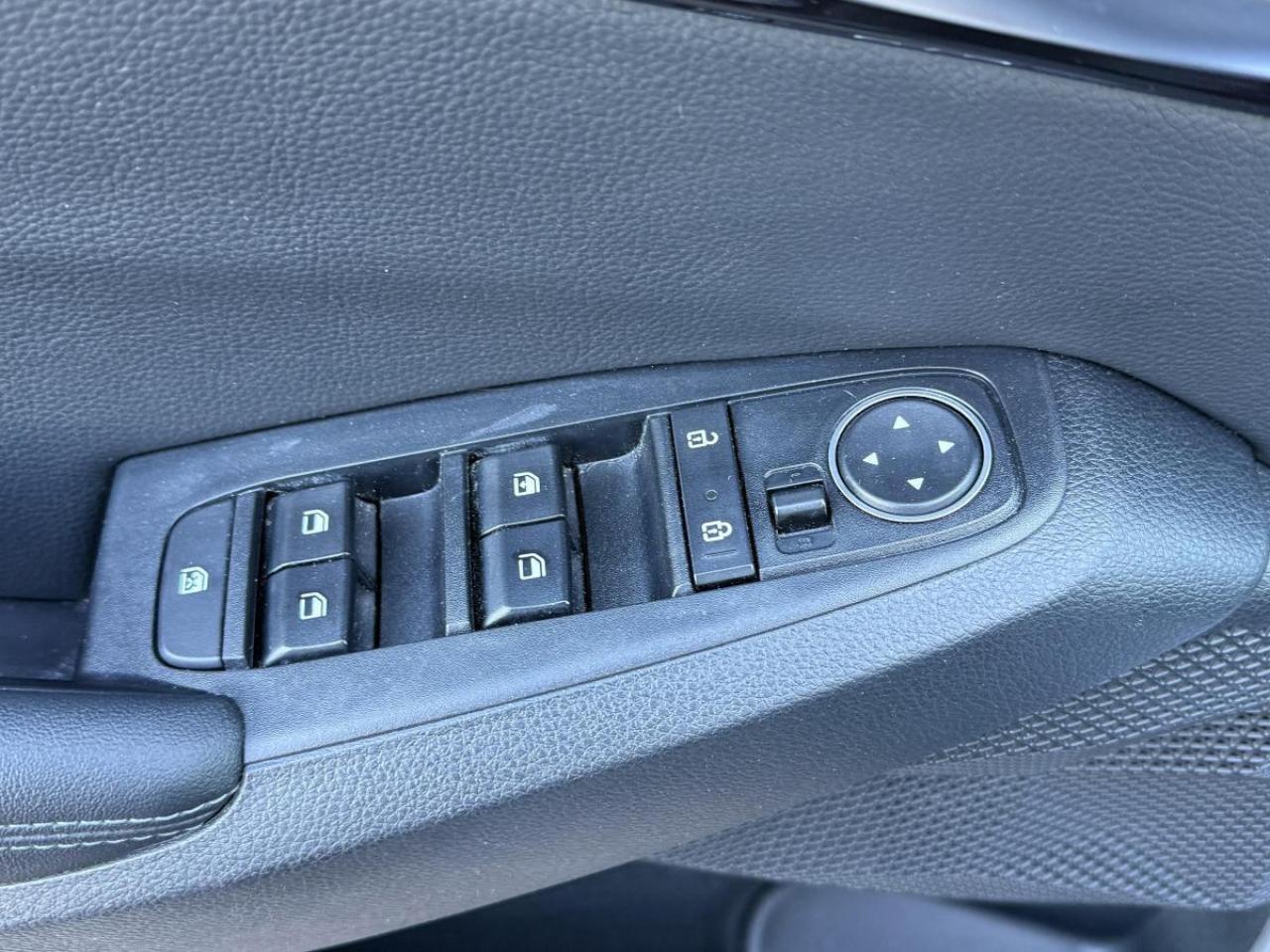 2023 Kia Seltos EX AWD Photo