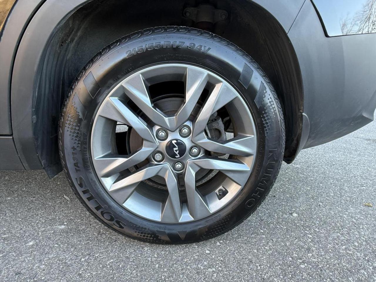 2023 Kia Seltos EX AWD Photo