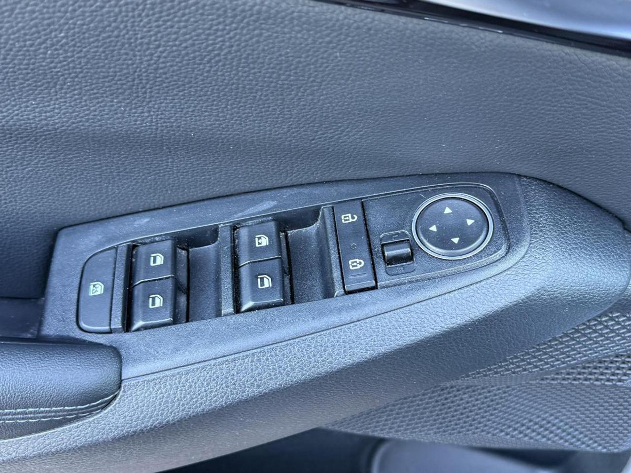 2023 Kia Seltos EX AWD Photo