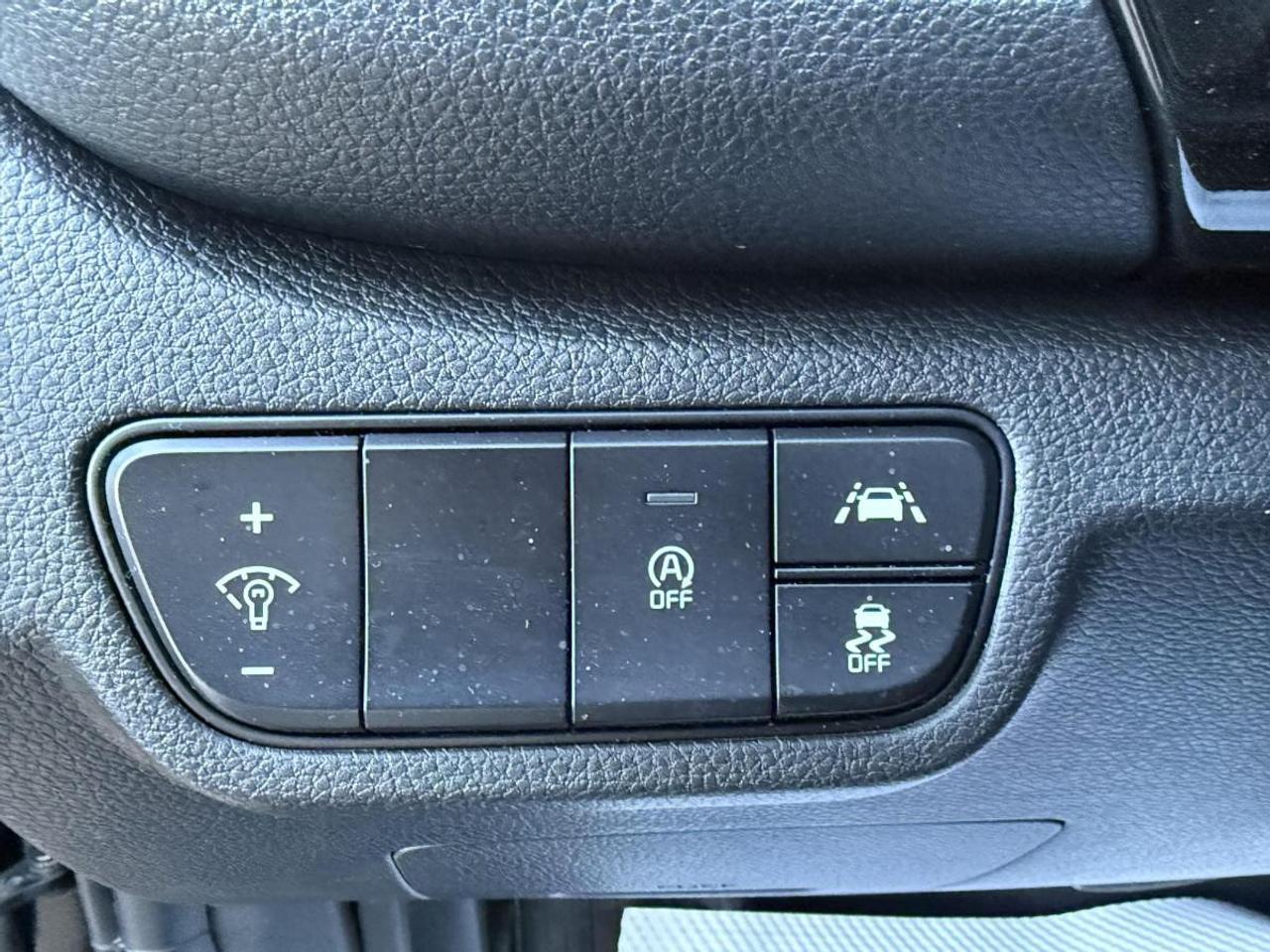 2023 Kia Seltos EX AWD Photo