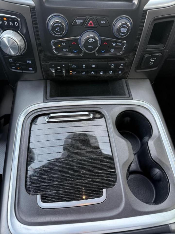 2017 RAM 1500 4WD Crew Cab 5.7 Ft Box Limited Photo