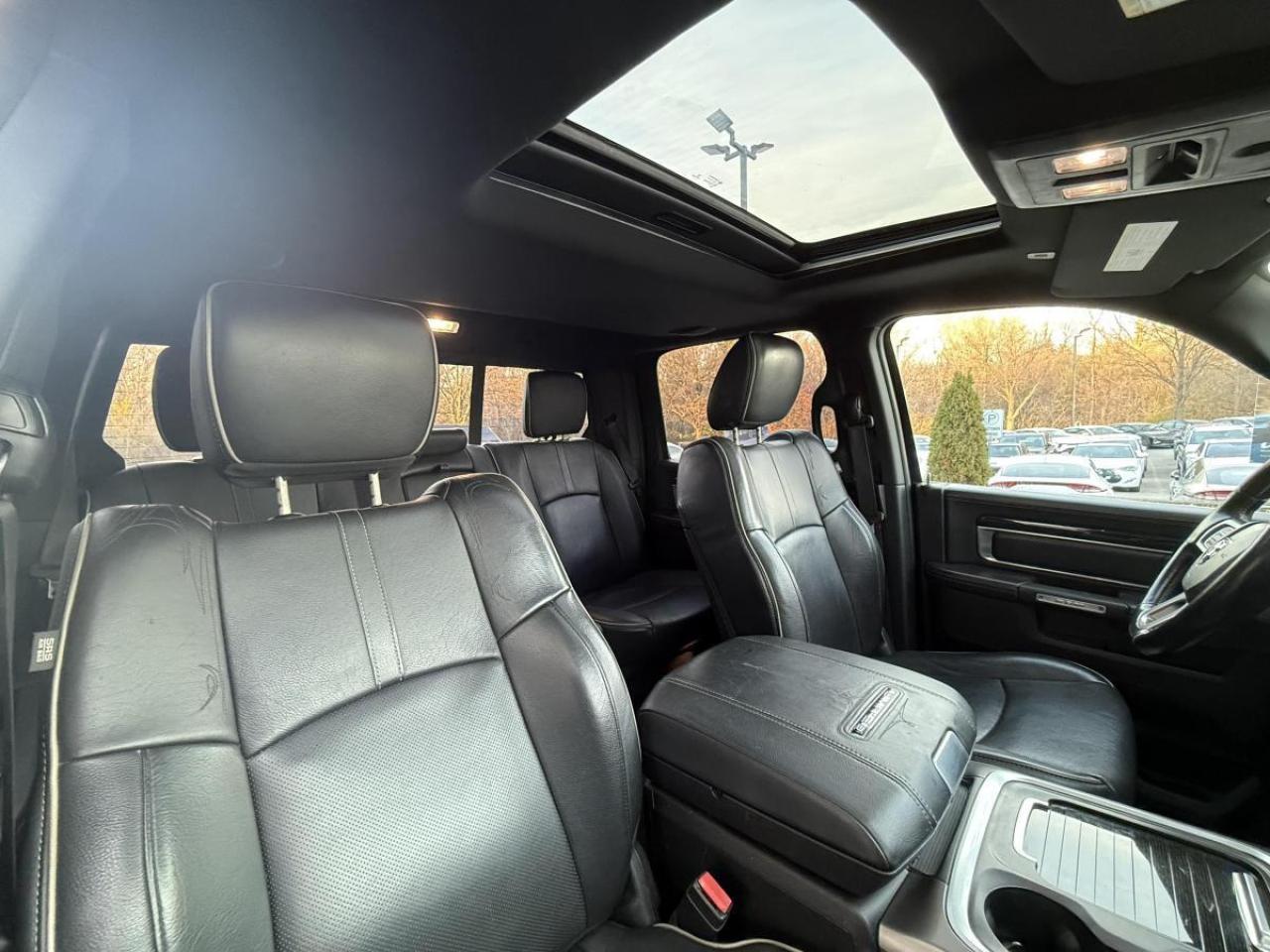 2017 RAM 1500 4WD Crew Cab 5.7 Ft Box Limited Photo