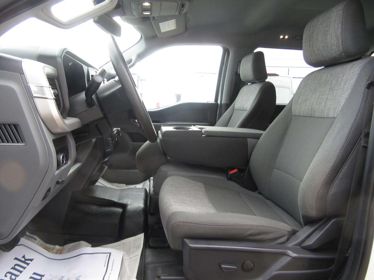 2023 Ford F-350 CREW CAB 4X4 XLT NEW SERVICE UTILITY BODY Photo