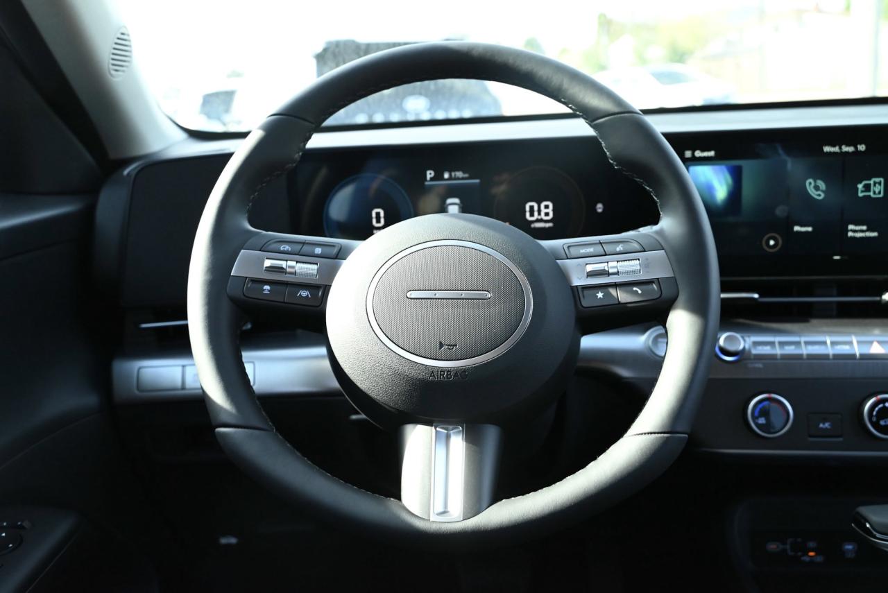 2025 Hyundai KONA Preferred Photo4