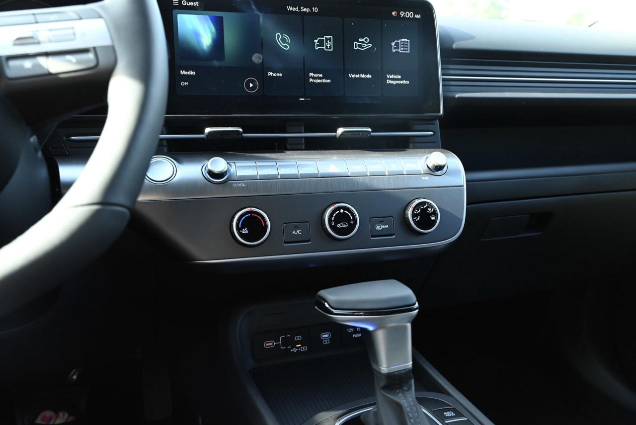 2025 Hyundai KONA Preferred Photo