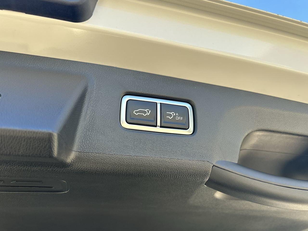 2026 Kia Sorento Plug-In Hybrid SX AWD Blindview Monitor   Digital Cluster Photo