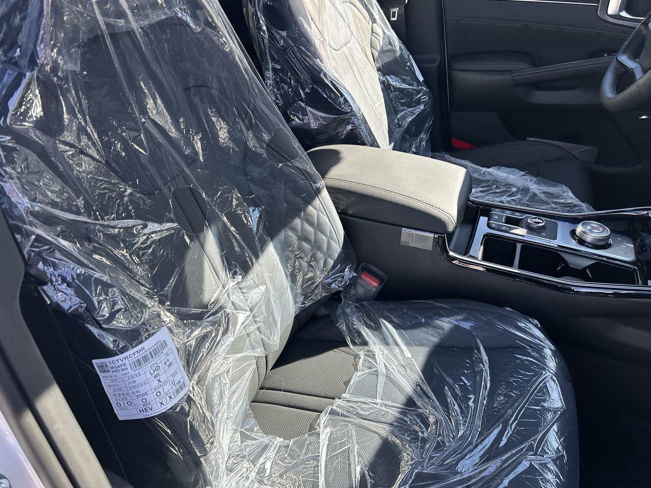 2026 Kia Sorento Plug-In Hybrid SX AWD Blindview Monitor   Digital Cluster Photo