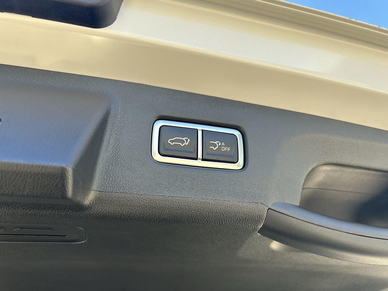 2026 Kia Sorento Plug-In Hybrid SX Blindview Monitor   Digital Cluster Photo