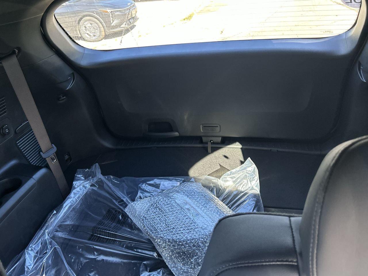 2026 Kia Sorento Plug-In Hybrid SX Blindview Monitor   Digital Cluster Photo