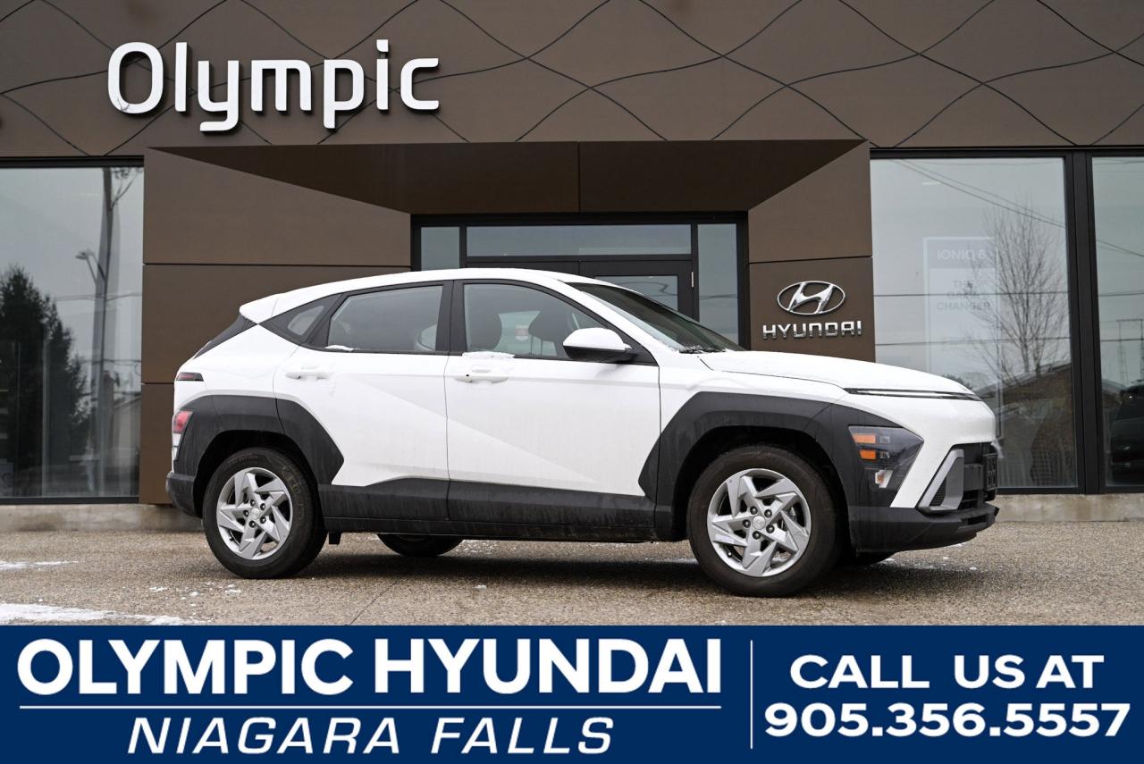 2024 Hyundai KONA Essential Photo0